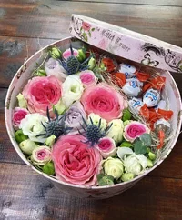 цветы и конфеты  2000.webp