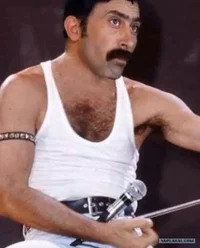 14045201.jpg