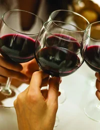 red-wine-glasses-300.webp