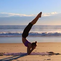 1527153909075128_krasivye-zhenshhiny-zanimayutsya-jogoj-11.webp 1527153909075128_krasivye-zhenshhiny-zanimayutsya-jogoj-11.webp