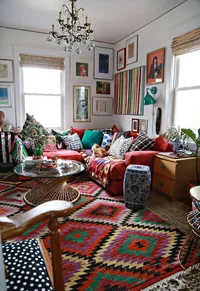 Boho-chic-layered-rugs.webp