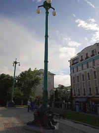фонарный столб у гоголя_28.05.23.jpg