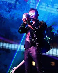 O0jyYvOp1rU.jpg O0jyYvOp1rU.jpg