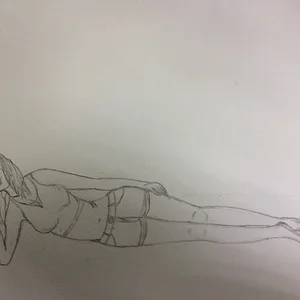 Лежа