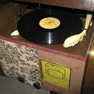 1_650_Radiopriemnikrekord_8741682.jpg